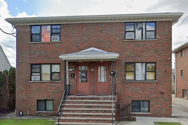 485 Fayette St #6