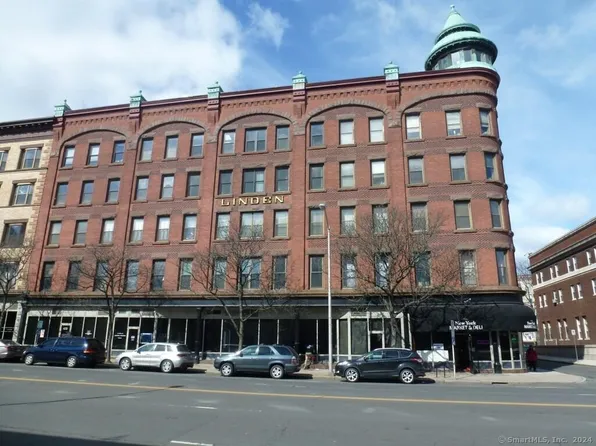 1 Linden Pl 513, Hartford, CT 06106