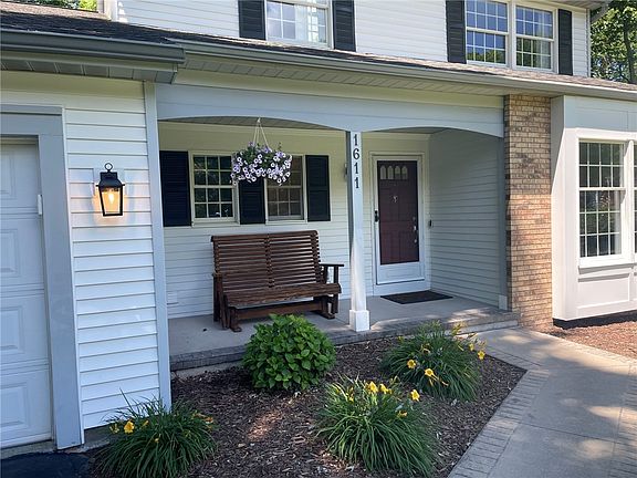 3rd image of 1611 Beech Dr