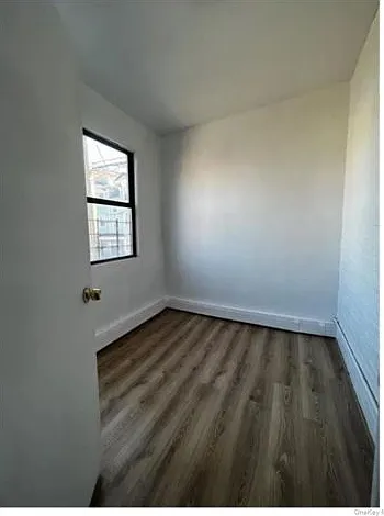4 bed, 1.0 bath, 2000 sqft, $2,850 — Photo 3