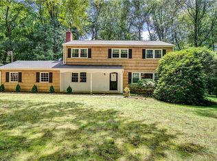 297 Intervale Rd E, Stamford, CT 06905