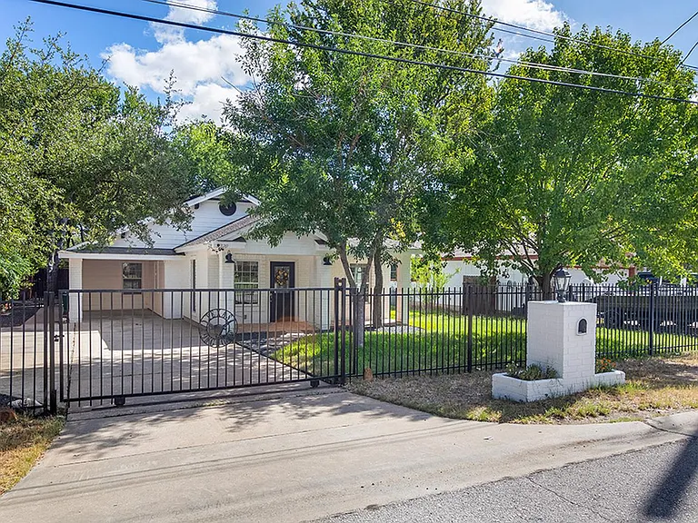 3320 Elija St — Photo 27