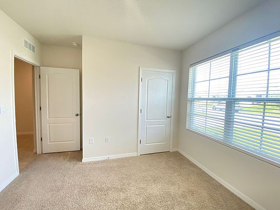 5th image of 5524 Winona Dr