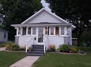820 Chapman St, Ionia, MI 48846