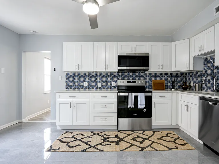 102 N Baltimore Ave #A — Photo 11
