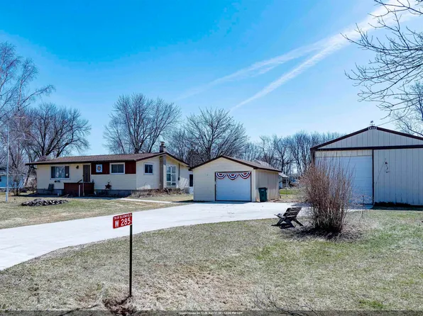 W285 Oak St, Fremont, WI 54940