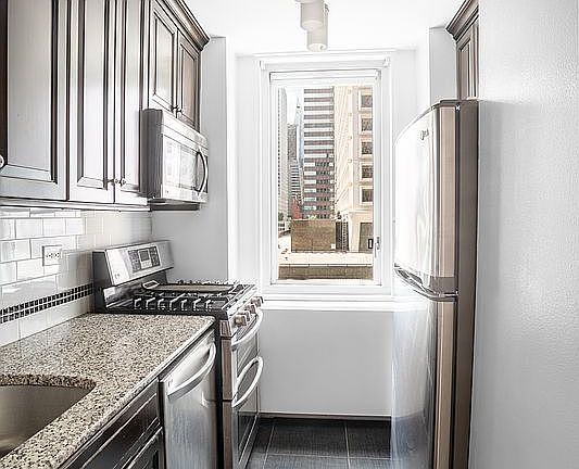 5th image of 245 E 54th St APT 11R