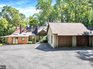 126 W Neversink Rd, Reading, PA 19606
