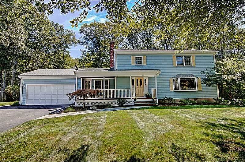 1st image of 35 Bayberry Hill Dr