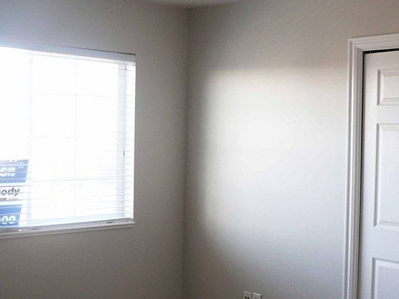 5th image of 1574 W Westbury Way #I