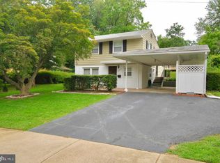 7107 Terry Ln, Falls Church, VA 22042