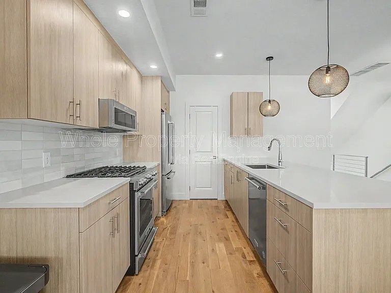2708 W 25th Ave — Photo 11