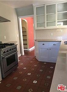 2nd image of 1631 Oakdale St