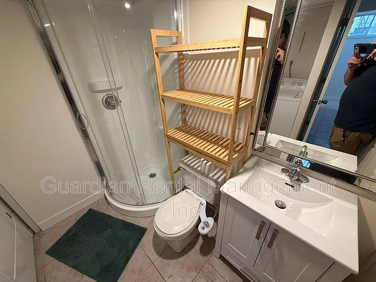 10 Elm St #2 — Photo 10