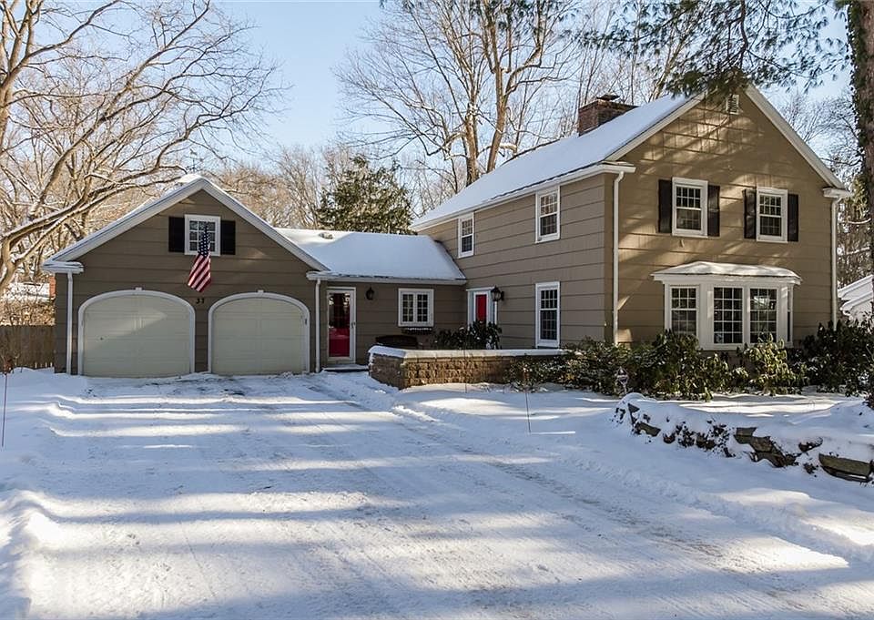 37 Oak Manor Ln, Pittsford, NY 14534 Zillow