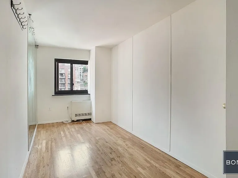 382 3rd Ave #11A — Photo 6