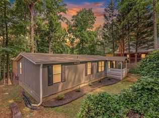 6695 Thunder Trl, Gainesville, GA 30506