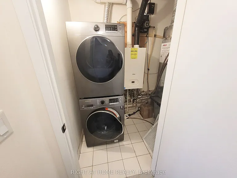 300 Alex Gardner Cir #47 — Photo 12