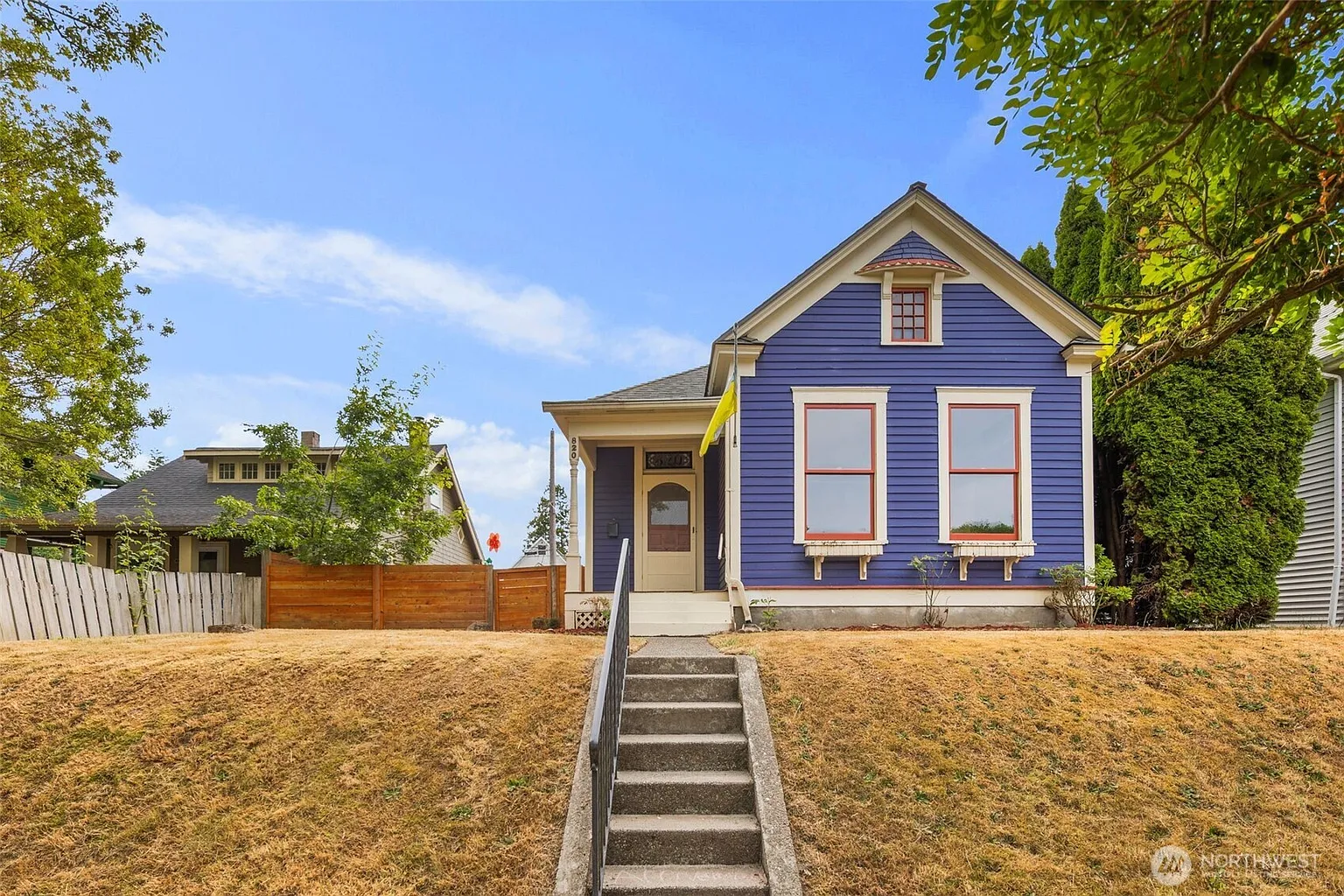 820 N Prospect Street photo 1