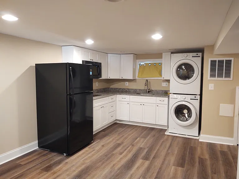 5658 Calyn Rd #BASEMENT — Photo 1