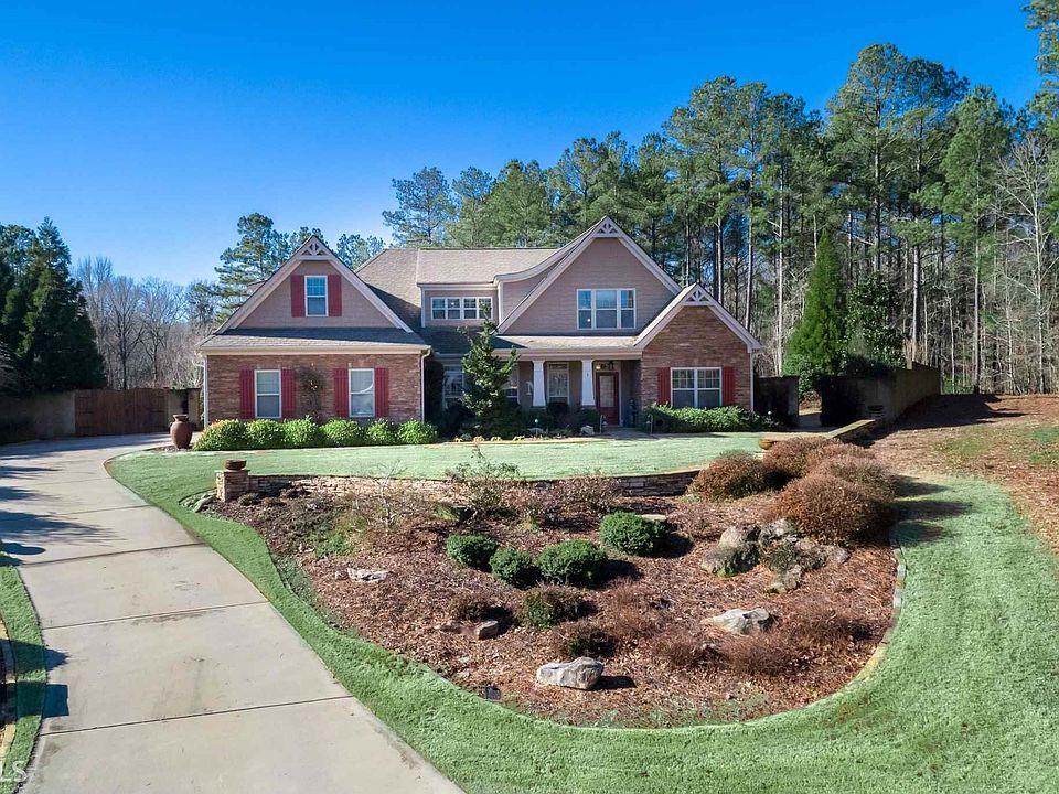 1st image of 4 Beverly Farms Dr