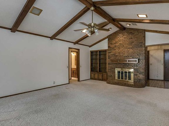 4th image of 7605 Poppin Ln