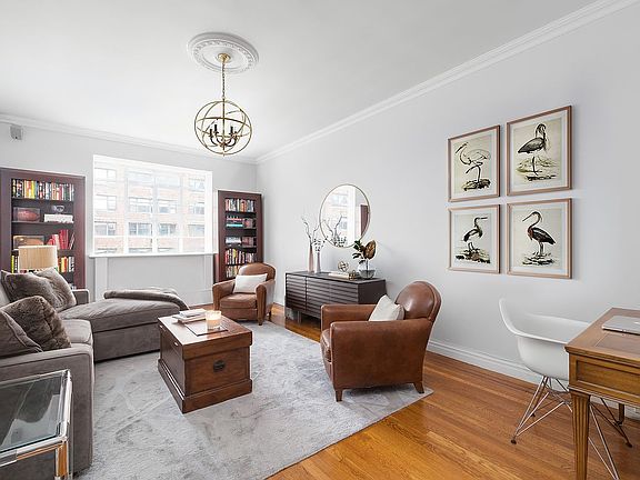 2nd image of 519 E 86th St APT 6A