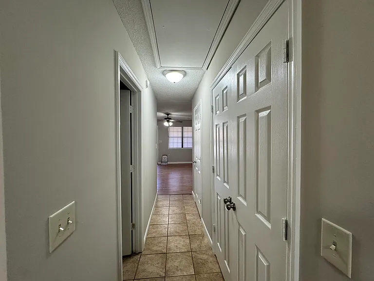 7911 Angel Ct — Photo 8