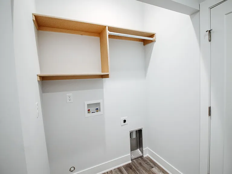 5409 N Colburn St — Photo 6
