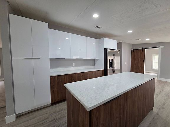 4th image of 10916 Mibry Ct