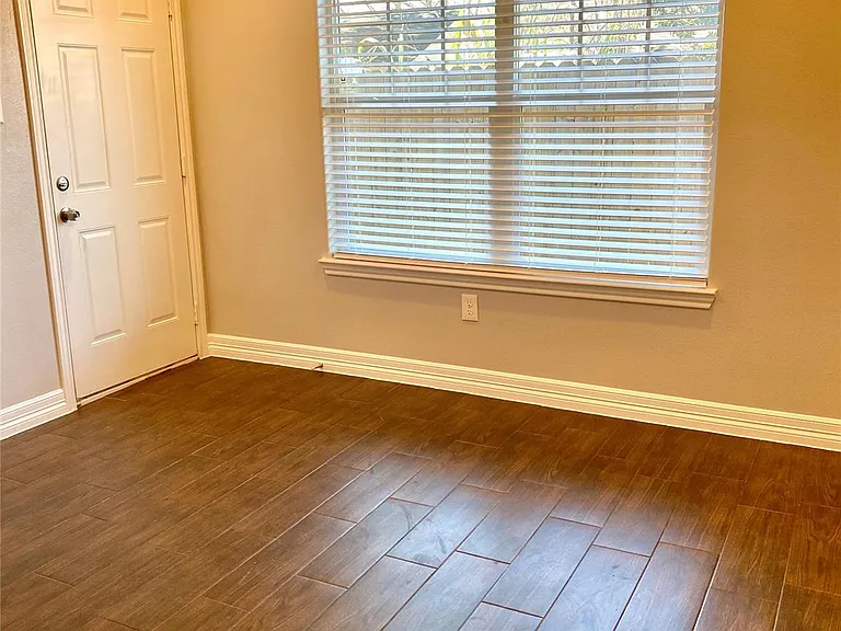 8246 Lanham Ln — Photo 9
