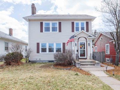 411 E 30th St, Davenport, IA, 52803