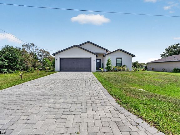 2nd image of 849 Sea Urchin Cir
