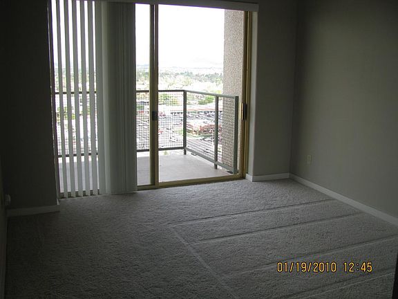 4th image of 4750 N CENTRAL Avenue #16