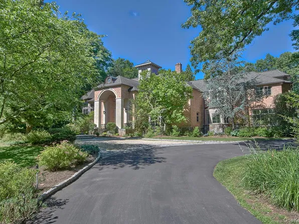 301 Whippoorwill Road, Chappaqua, NY 10514