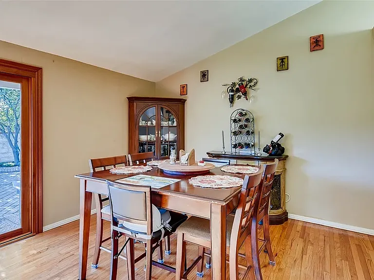 5389 Redding Rd — Photo 11