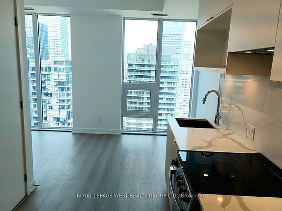 5th image of 100 Queen St E #3709