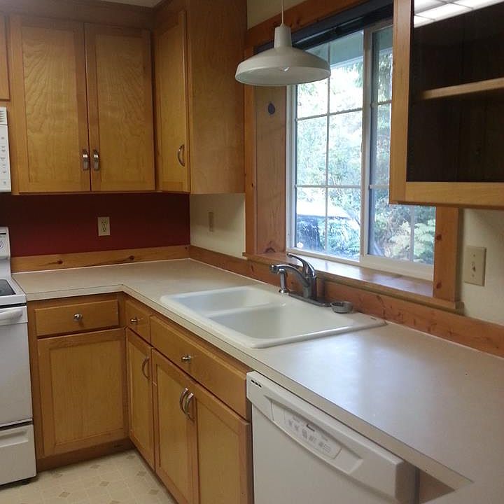 1st image of 13205 Creviston Dr NW