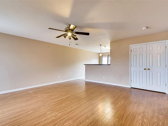 5th image of 251 Valley Ave