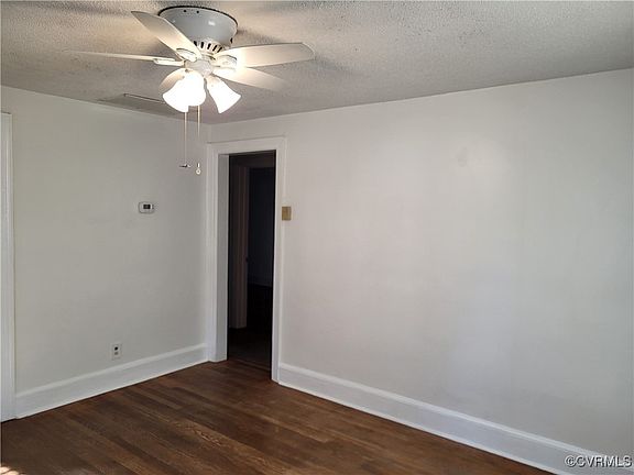 5th image of 2402 Lynchburg St