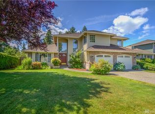 5206 Ridge Dr NE, Tacoma, WA 98422