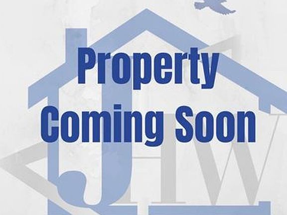 5th image of 1946 Iron St #11615292