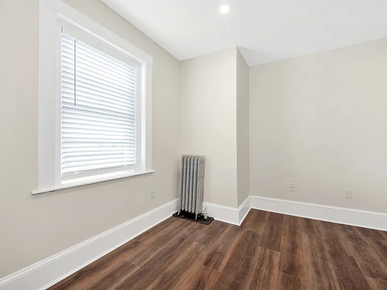 107 School St #2 — Photo 14
