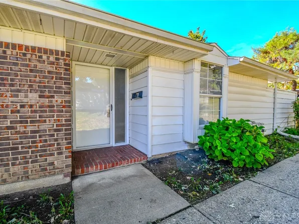 5637 Troy Villa Blvd, Dayton, OH 45424