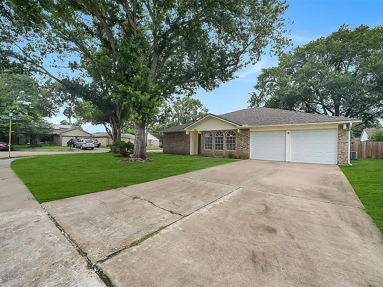 13618 Piney Oaks Dr — Photo 7