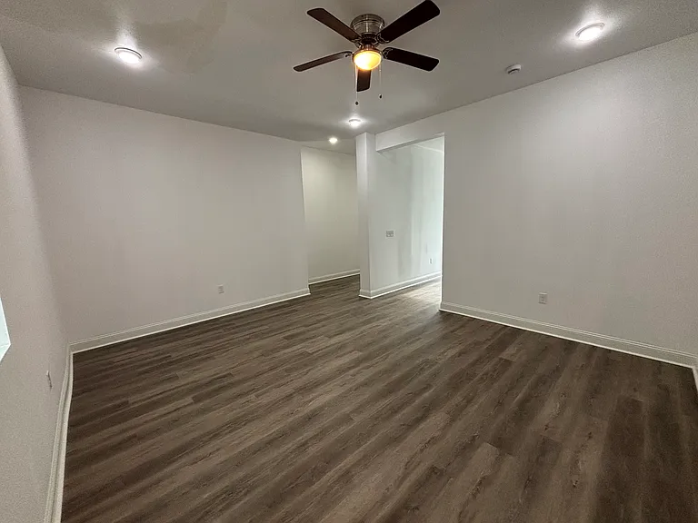 4032 N Miro St #4030 — Photo 6