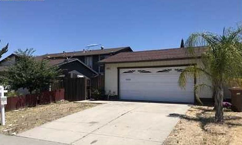 1st image of 2119 Dogwood Way