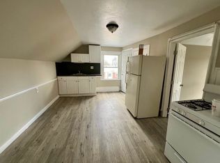 13 3rd St #4, Waterbury, CT 06708