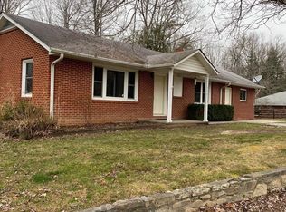 110 Nettie Way, Hendersonville, NC 28792