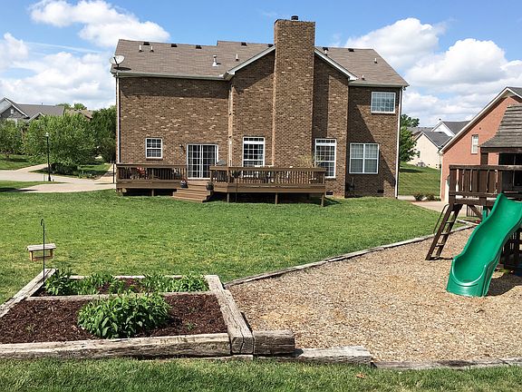 Planters & Playground